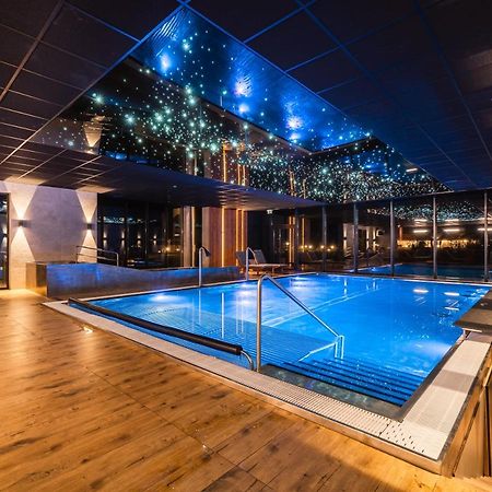 Carynska Resort & Spa 卢托维斯卡 外观 照片
