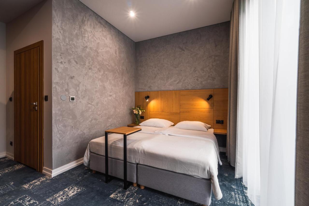 Carynska Resort & Spa 卢托维斯卡 外观 照片
