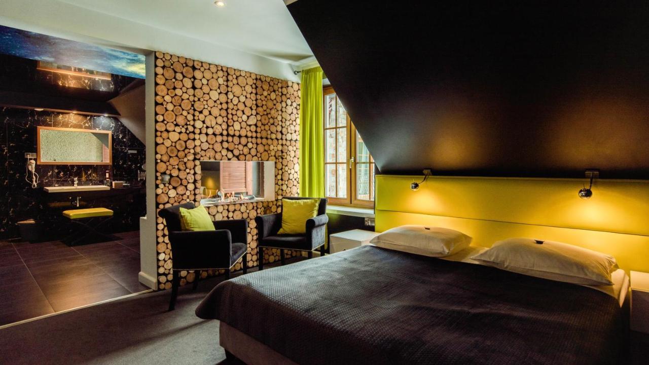 Carynska Resort & Spa 卢托维斯卡 外观 照片