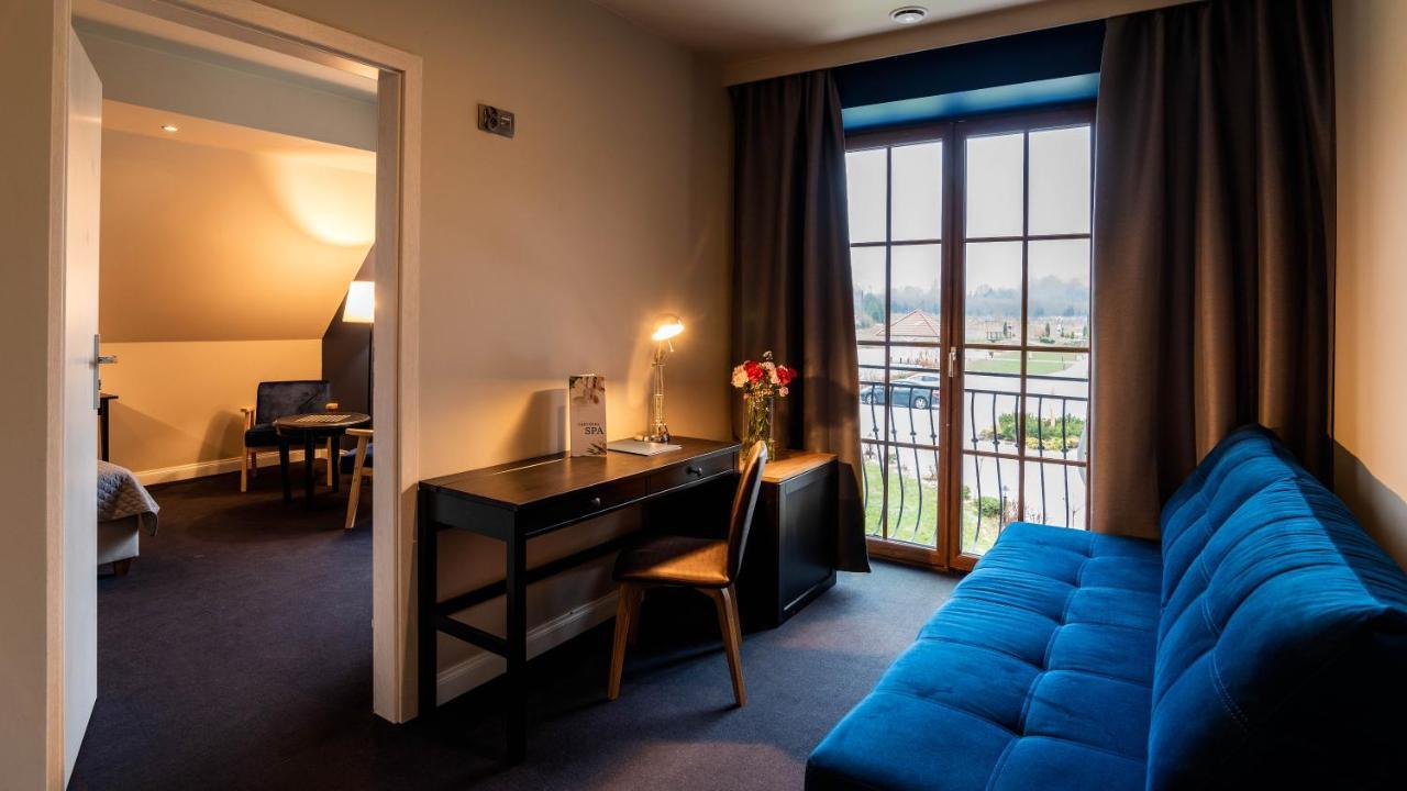 Carynska Resort & Spa 卢托维斯卡 外观 照片