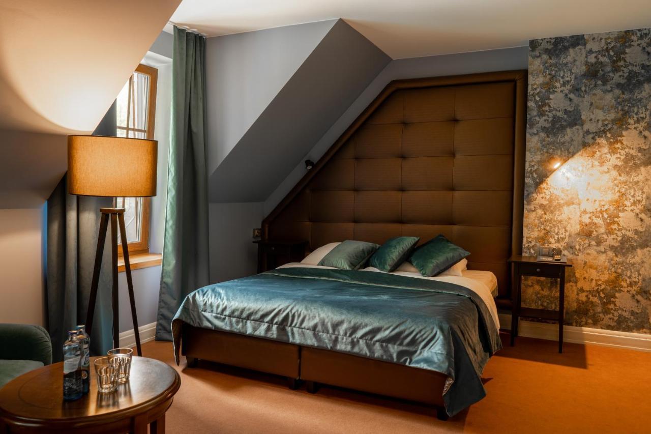 Carynska Resort & Spa 卢托维斯卡 外观 照片