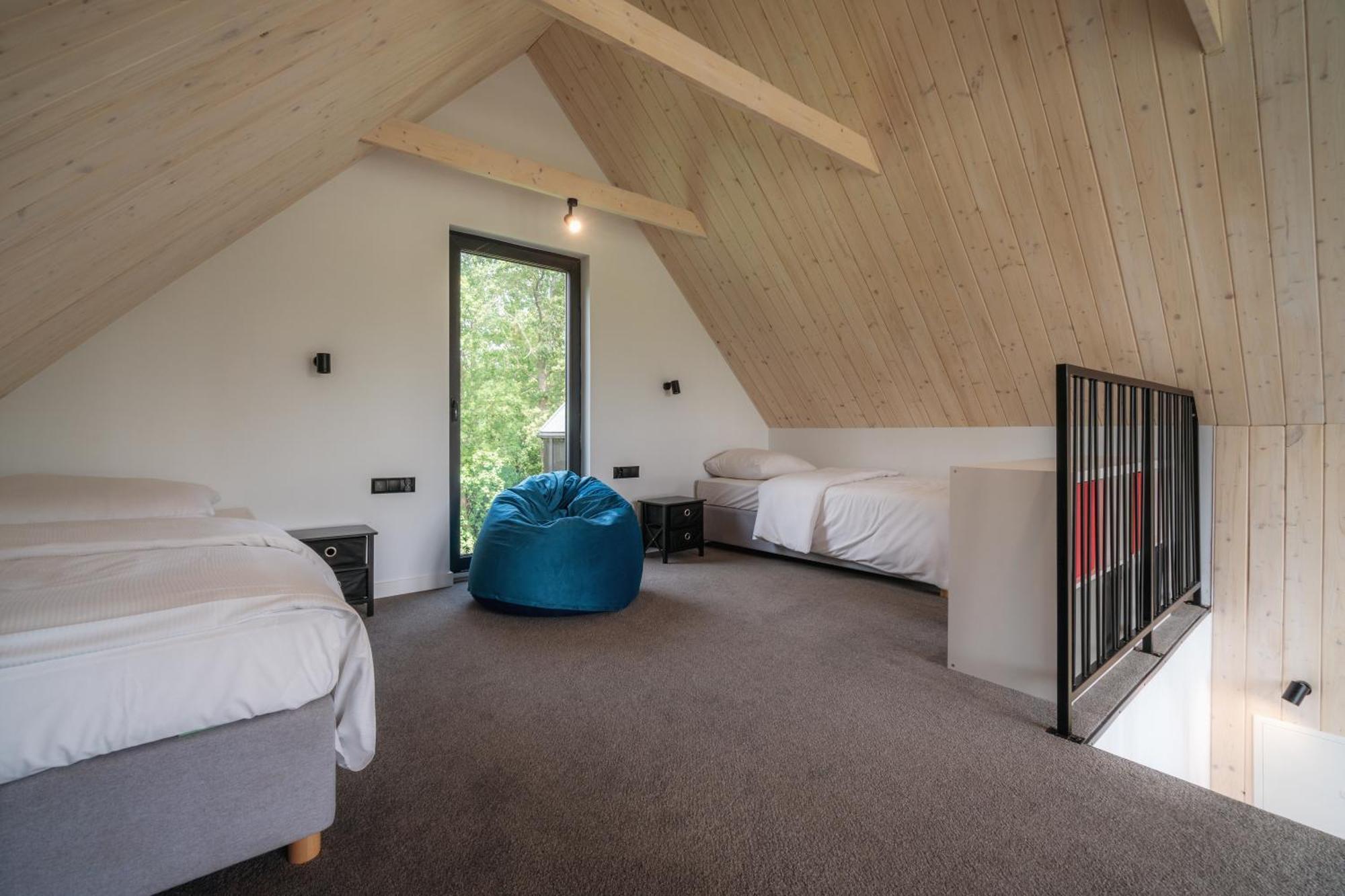 Carynska Resort & Spa 卢托维斯卡 外观 照片