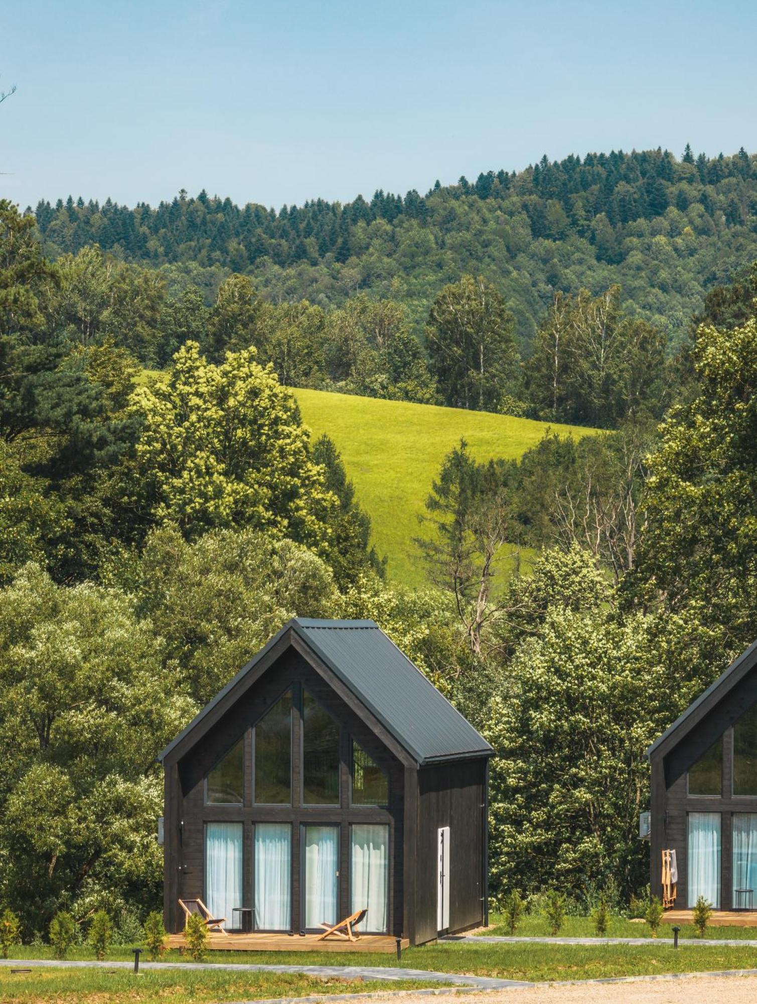 Carynska Resort & Spa 卢托维斯卡 外观 照片