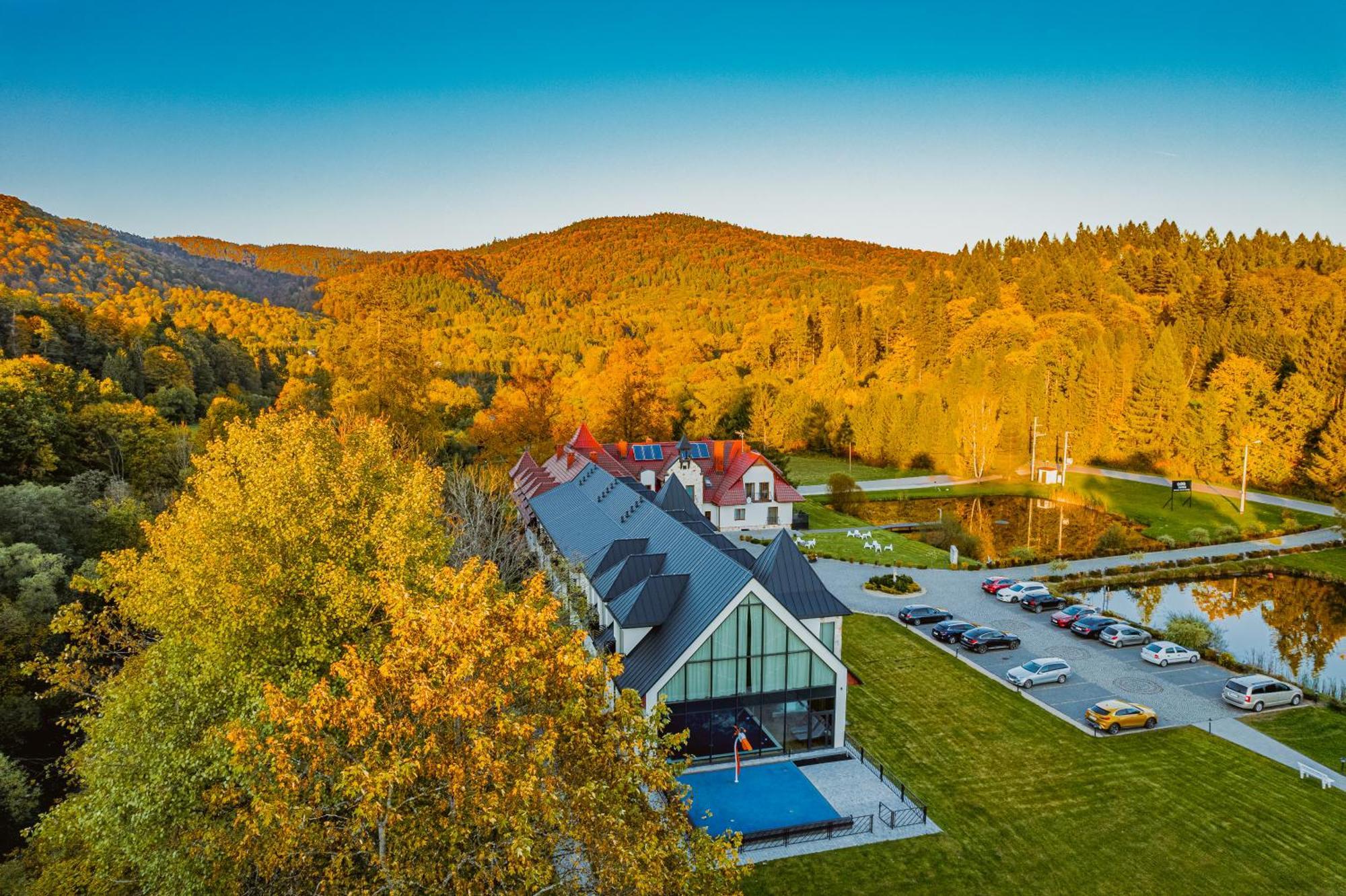 Carynska Resort & Spa 卢托维斯卡 外观 照片